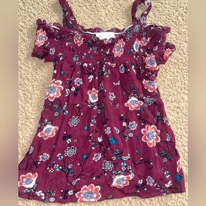 Girls Peek a boo shoulder top